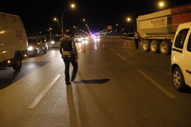 Ankara’da cinayet işledikten sonra kaçan şüpheliler, Konya polisinin barikatına yakalandılar