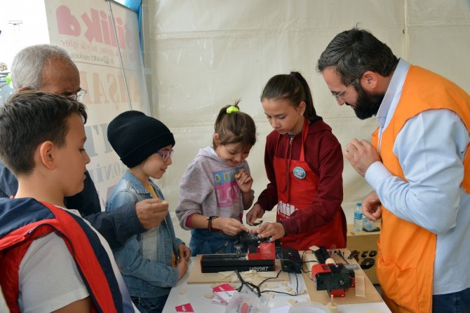 Konya Bilim Festivaline 100 bin ziyaretçi