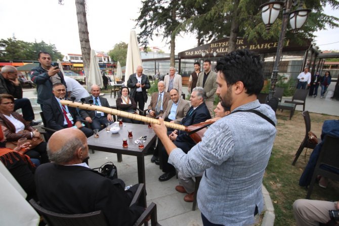 Konya’nın fikir, sanat ve kültür adamları Beyşehir’i gezdi