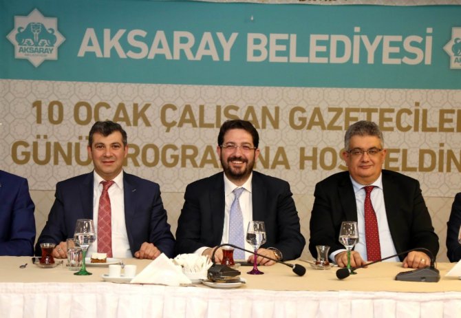 Aksaray’da protokol, Gazeteciler Günü’nde medya mensuplarıyla buluştu