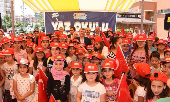 KOMEK ve ASEM’de 2017 yılında 100 bin 611 kursiyere eğitim verildi