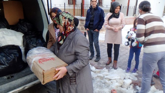 Konyalı annelerden Afrin’deki Mehmetçiğe destek