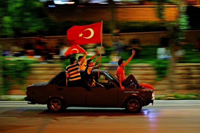 Beyşehir’de “Türk Bayrağı” temalı fotoğraf yarışması sonuçlandı