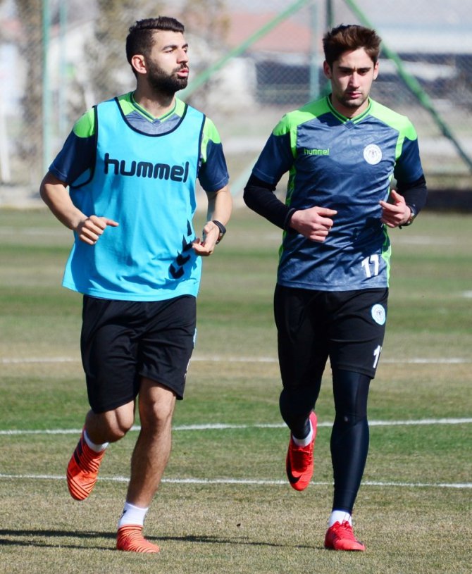 Atiker Konyaspor, Beşiktaş maçının hazırlıklarına başladı