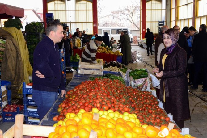 Başkan Toru, esnaf ziyaretlerini sürdürüyor