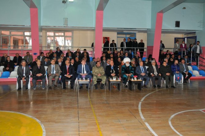 Akşehir’de okullara ve kamu kurumlarına Nasreddin Hoca köşesi