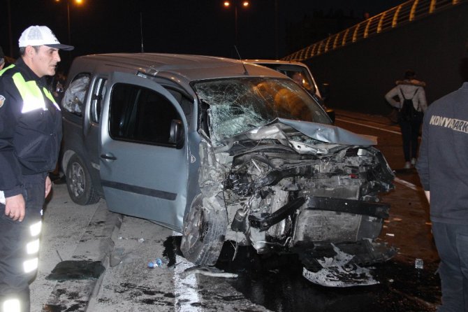 Konya’da zincirleme kaza: 3’ü polis 7 yaralı