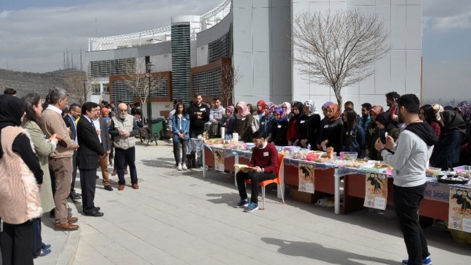 NEÜ’de Afrin’deki Mehmetçikler için kermes