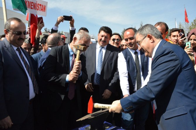 Selçuk’ta Nevruz Bayramı coşkuyla kutlandı