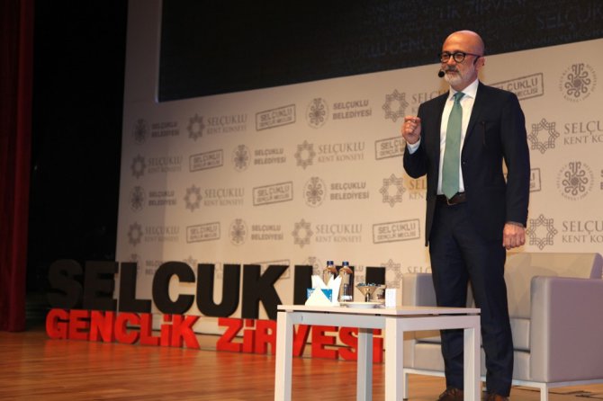 Başkan Altay: "Daha güzel bir Türkiye’yi gençler inşa edecekler"