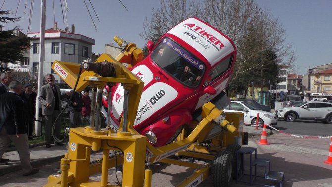 Beyşehir’de simülasyonlu emniyet kemeri eğitimi