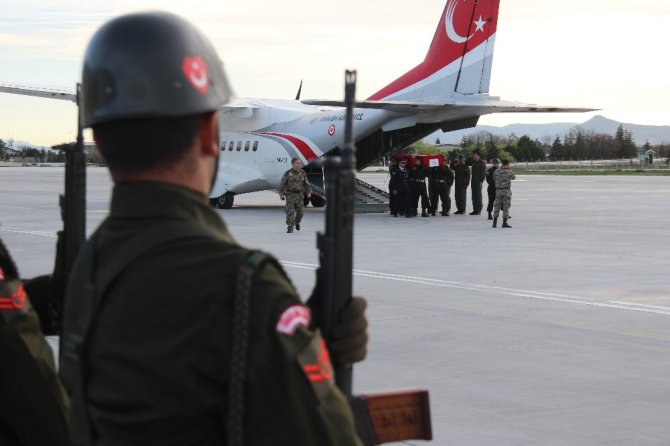 Şehit Uzman Onbaşı Emre Dut’un naaşı Konya’da