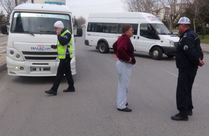 Aksaray’da toplu taşıma araçları denetlendi