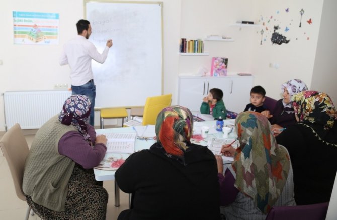 Ereğli Belediyesinden okuma-yazma seferberliğine destek