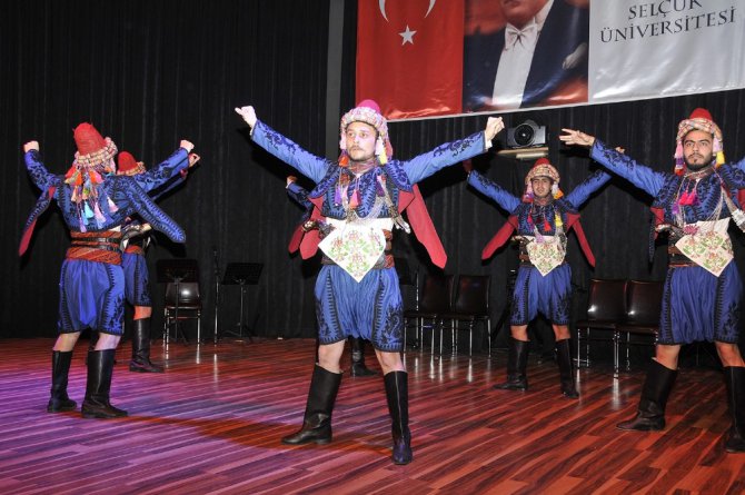 Selçuk Üniversitesi 43 yaşında