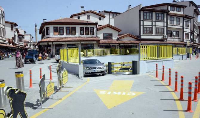 Konya’da Bedesten bölgesi tarihi yeraltı katlı otopark ile nefes aldı