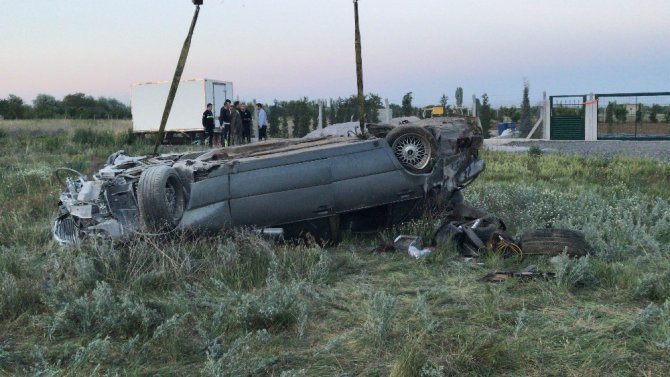 Kontrolden çıkan otomobil takla attı: 1 ölü, 1 ağır yaralı