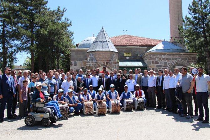 Seydişehir’de yağlı pehlivan güreş heyecanı