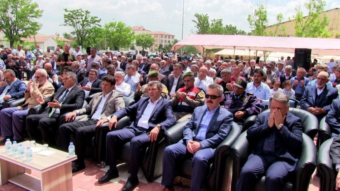 Sultanhanında Alaaddin Keykubat Camii ibadete açıldı