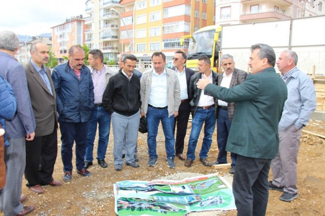 Başkan Tutal: "Söz verdiğimiz gibi vaatlerimizi tamamlayarak çalışmalarımıza devam ediyoruz"