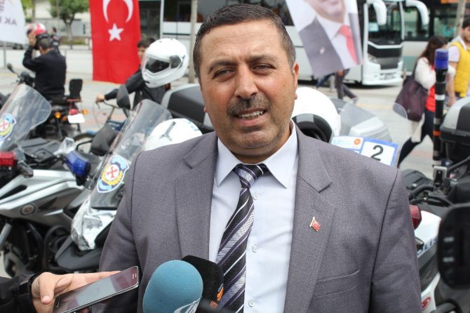 Konya’da motosiklet sürücülerine kask dağıtıldı