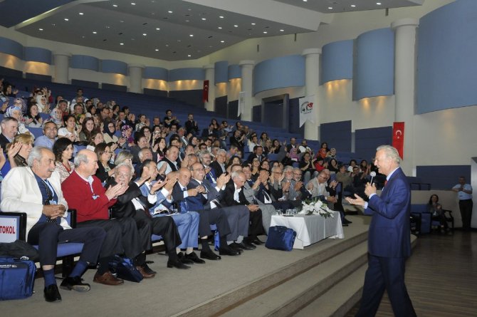 Selçuk’ta ‘Doğa-İnsan İlişkileri Konferansı’ gerçekleştirildi