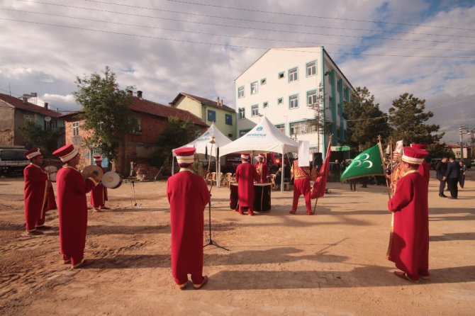 Beyşehir’in Karaali Mahallesinde düğün salonu temeli atıldı