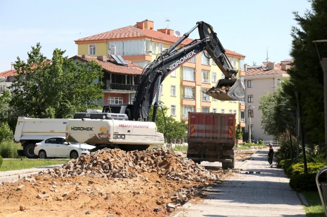 Aksaray Belediyesi alt ve üst yapı çalışmalarını sürdürüyor