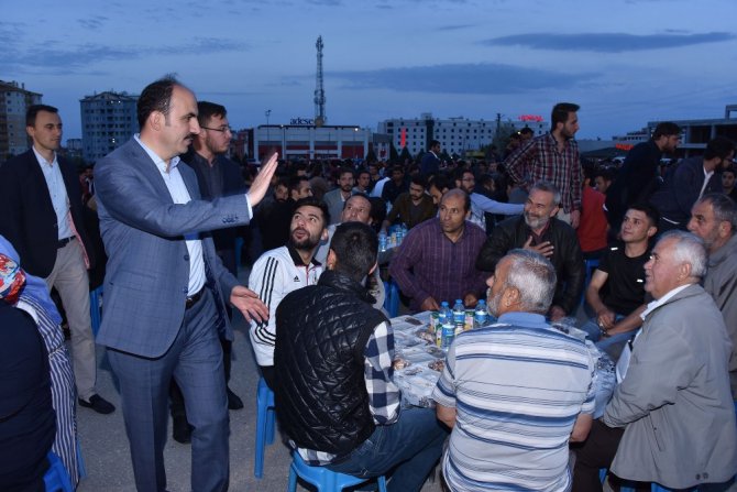 Bosna Hersek ve Kosova Mahallelerinde iftar coşkusu