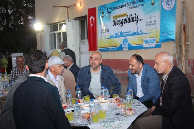 Beyşehir’de mahalle iftarları başladı