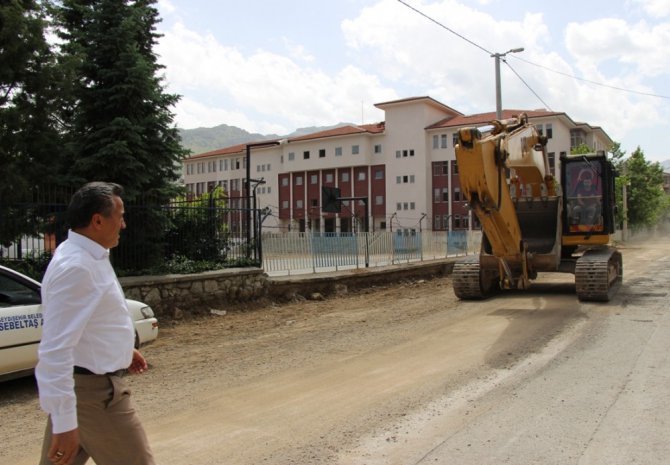 Seydişehir’de asfalt çalışmaları başladı