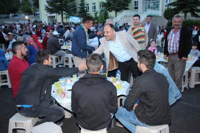 Beyşehir’de mahalle iftarları sürüyor