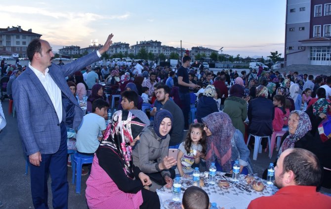 Başkan Altay, vatandaşları Büyük Konya Mitingine davet etti