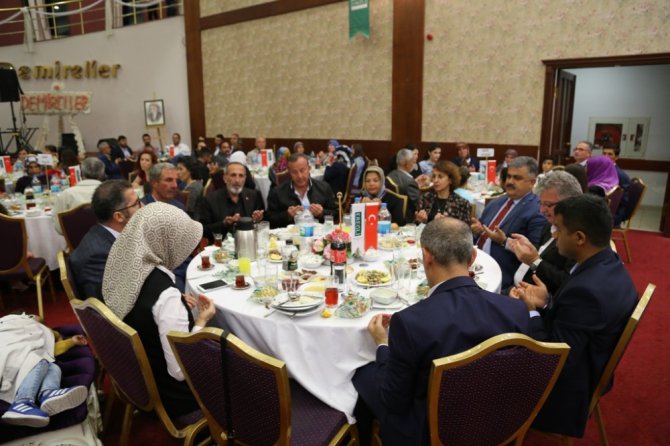 Ereğli Belediyesinden şehit aileleri ve gaziler onuruna iftar