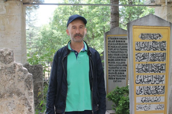 Muhammed Hadimi Hazretleri Türbesi’ne ziyaretçi akını