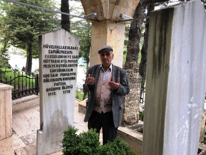 Muhammed Hadimi Hazretleri Türbesi’ne ziyaretçi akını