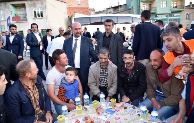 Selçuklu Belediyesinden Tepekent ve Başarakavak’ta iftar