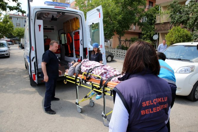 Selçuklu Belediyesinden hasta nakil ambulansı hizmeti