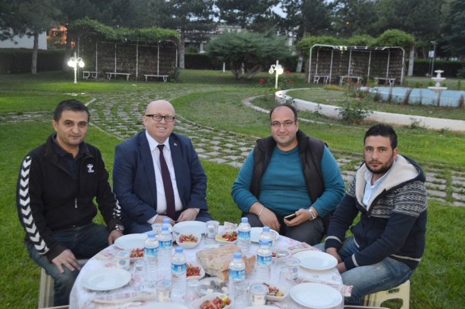 MEDAŞ’tan iftar yemeği