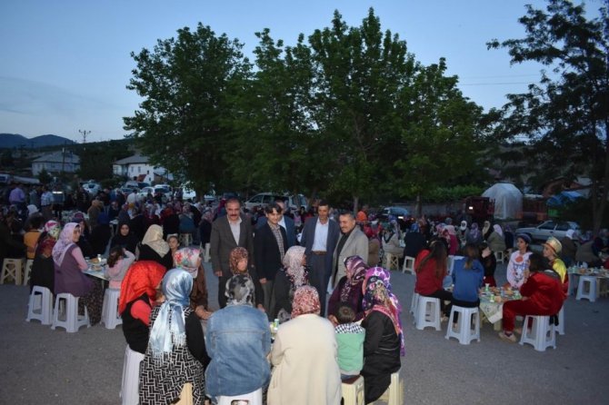 Başkan Tutal, vatandaşlarla iftarda bir araya geldi