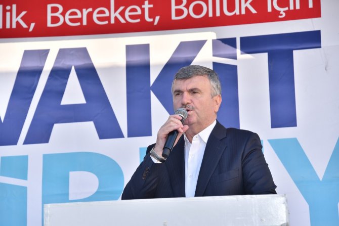 Başkan Altay: "Gidilmedik yer, sıkılmadık el bırakmıyoruz"