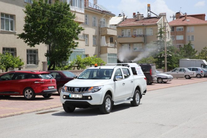 Selçuklu’da 24 ekiple ilaçlama çalışması yapılıyor