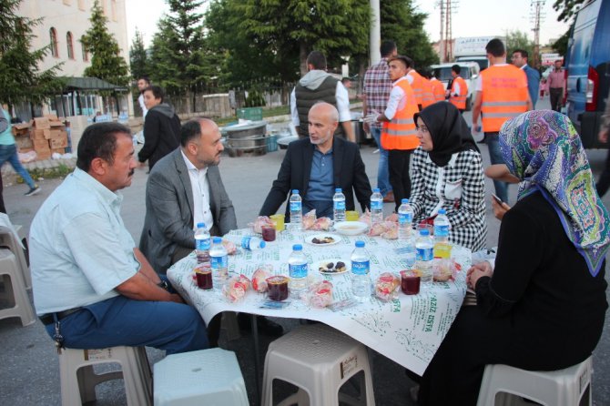 Beyşehir Belediyesi sanayi esnafını iftar sofrasında buluşturdu