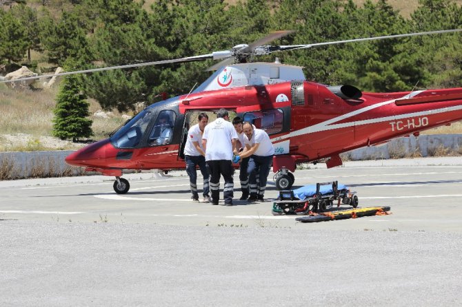 Geçirdiği epilepsi krizi sonrası düşerek yaralandı