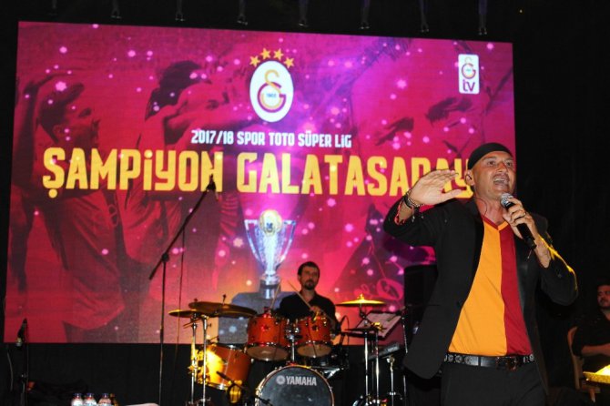 Konya’da Galatasaray 21. şampiyonluğunu kutladı