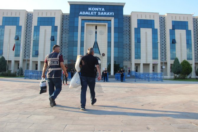 Konya’da oylar adliyeye teslim edilmeye başlandı