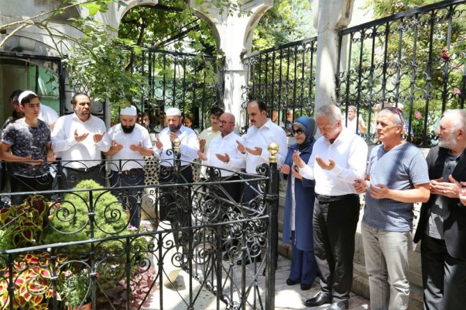 Başkan Altay Sadreddin Konevi Cami’nde vatandaşlarla buluştu