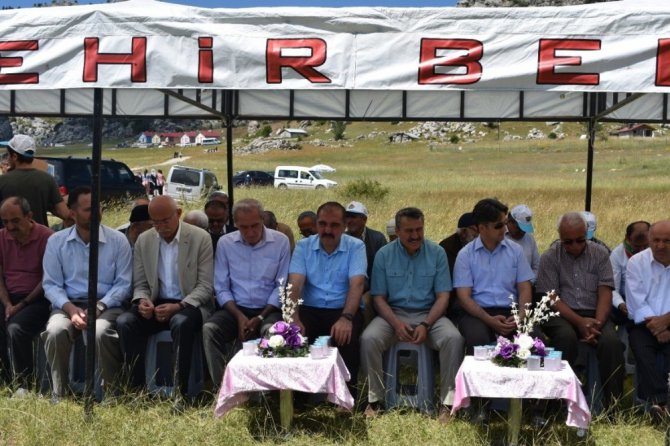 Başkan Tutal, Tepecik ve Madenli Yayla Şenliklerine katıldı