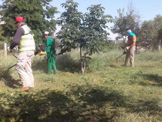 Beyşehir Belediyesinden boş arazilerde yangın önlemi