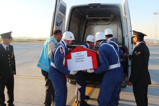 Konyalı şehidin cenazesi memleketine getirildi